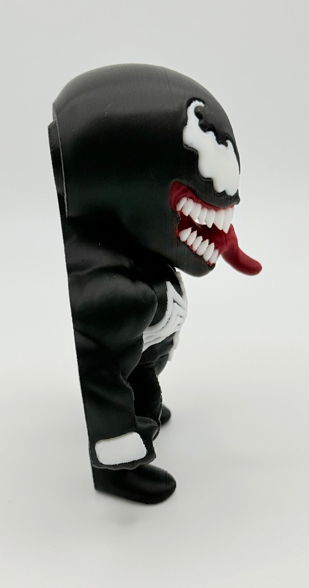 Venom Flexi – Tongue Out, Magnetic, 3” Tall