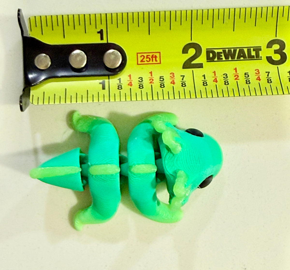 Axolotl Pocket Peep Flexi – Green, Glow, 2”