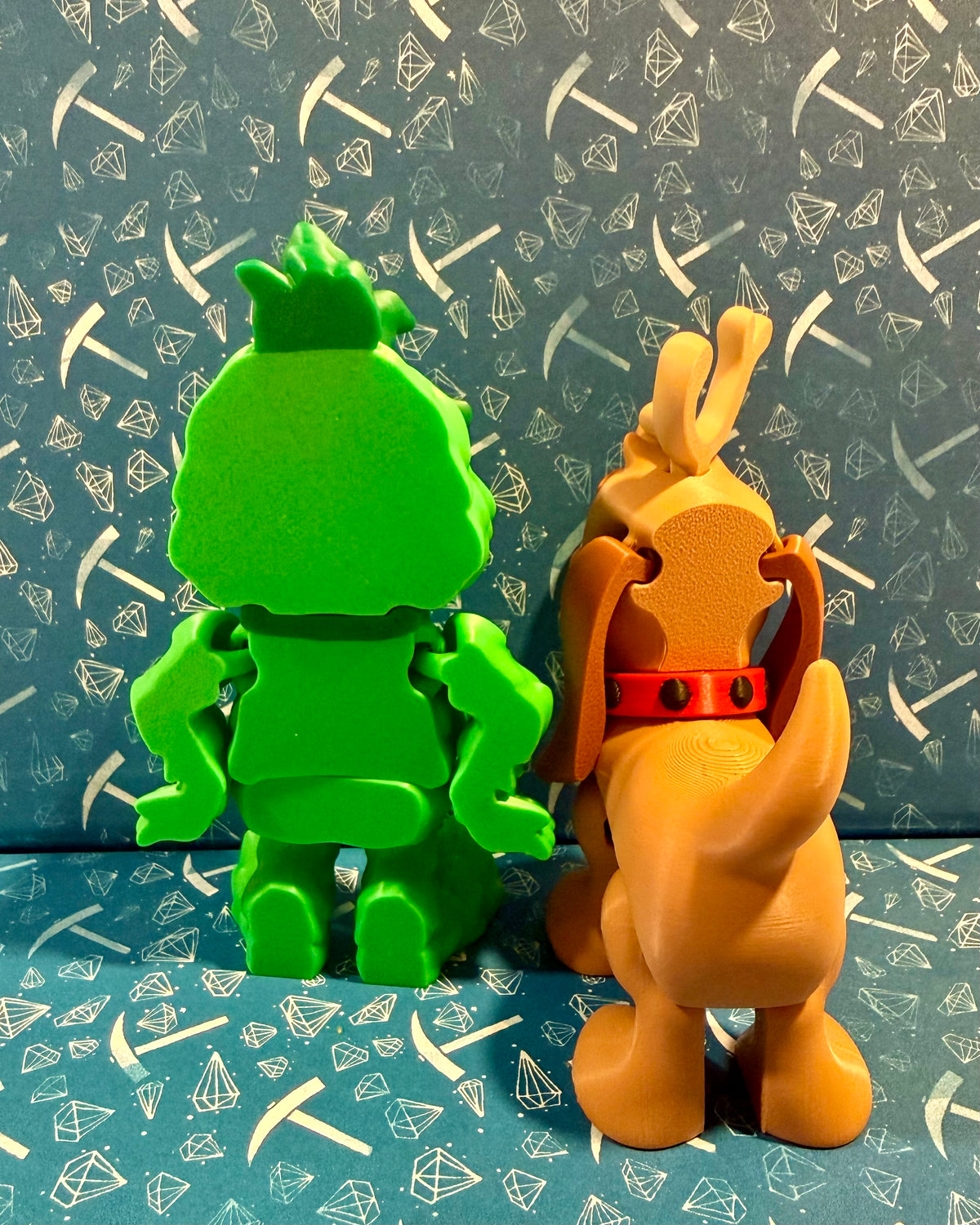 Grinch & Max articulating, 3-D printed models pair