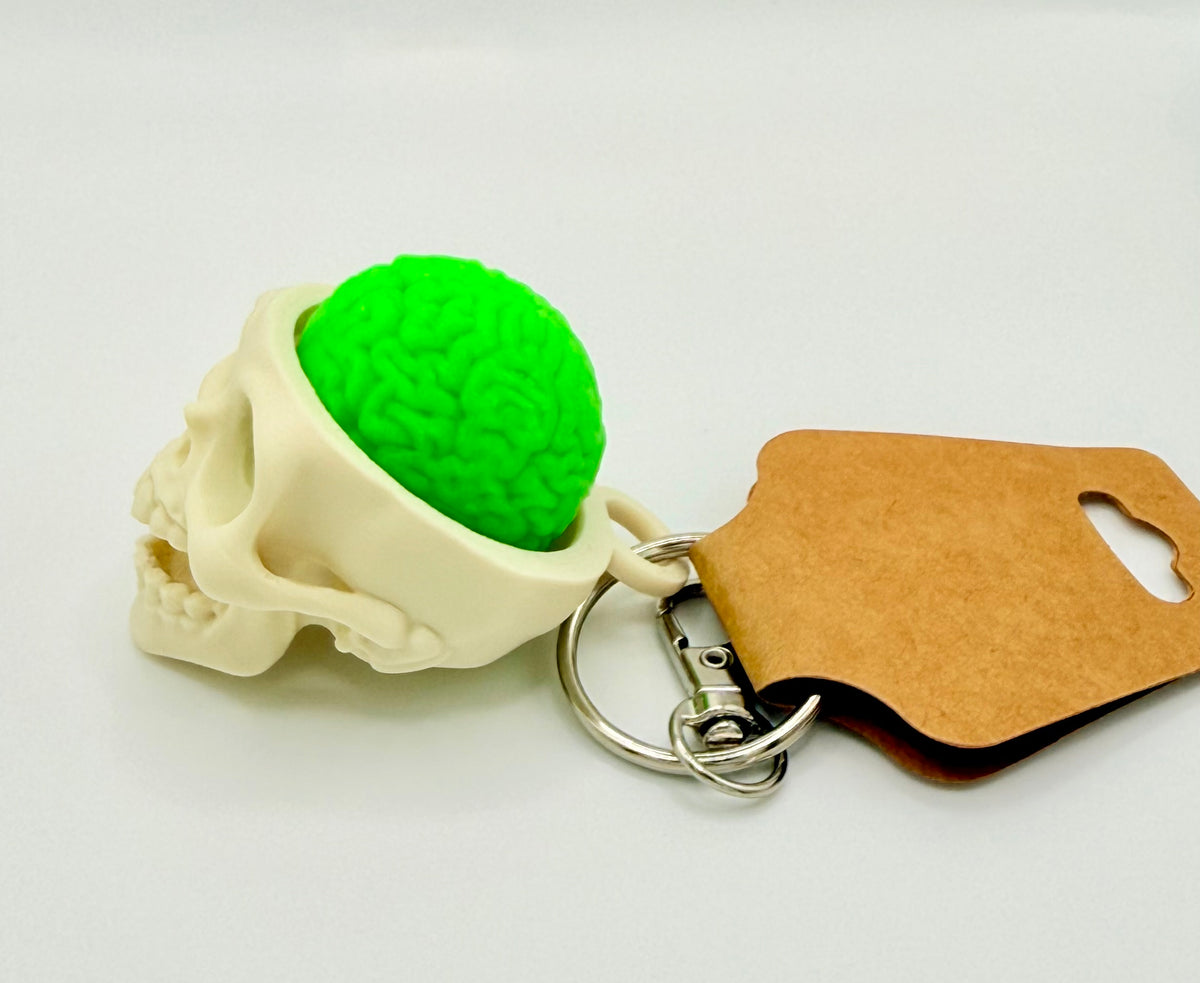 GlowBrain Skull Fidget Clicker Keychain – Green Brain, Glow
