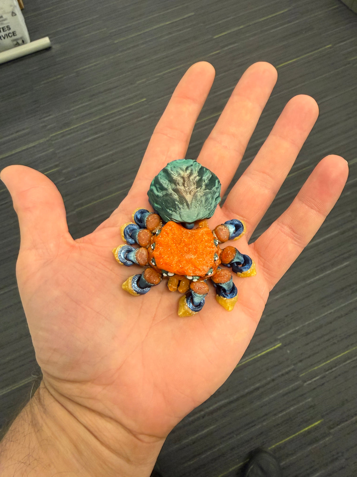 Jumping Spider Flexi – UV Reactive Gradient, Magnetic